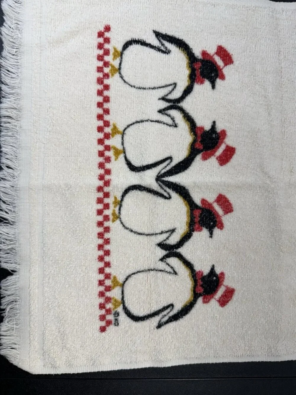 Set Of 2 Vintage Kitchen Hand Dish Towel Dancing Penguins Top Hat
